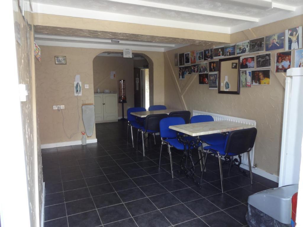 The Manor Hotel Nuneaton Bagian luar foto